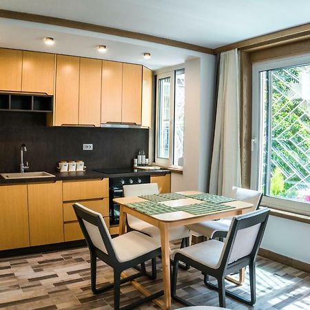 Venere Tirana Suite Deluxe Εξωτερικό φωτογραφία