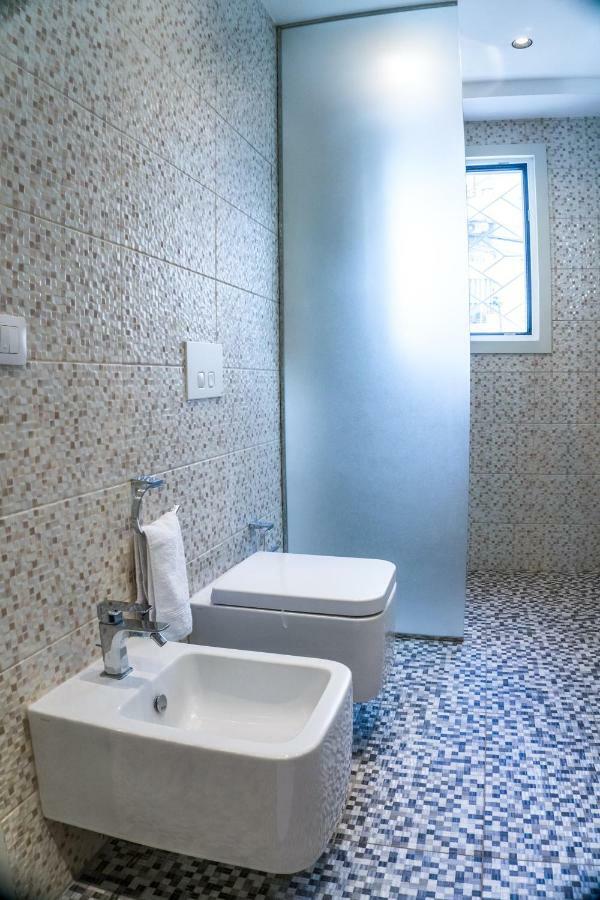 Venere Tirana Suite Deluxe Εξωτερικό φωτογραφία